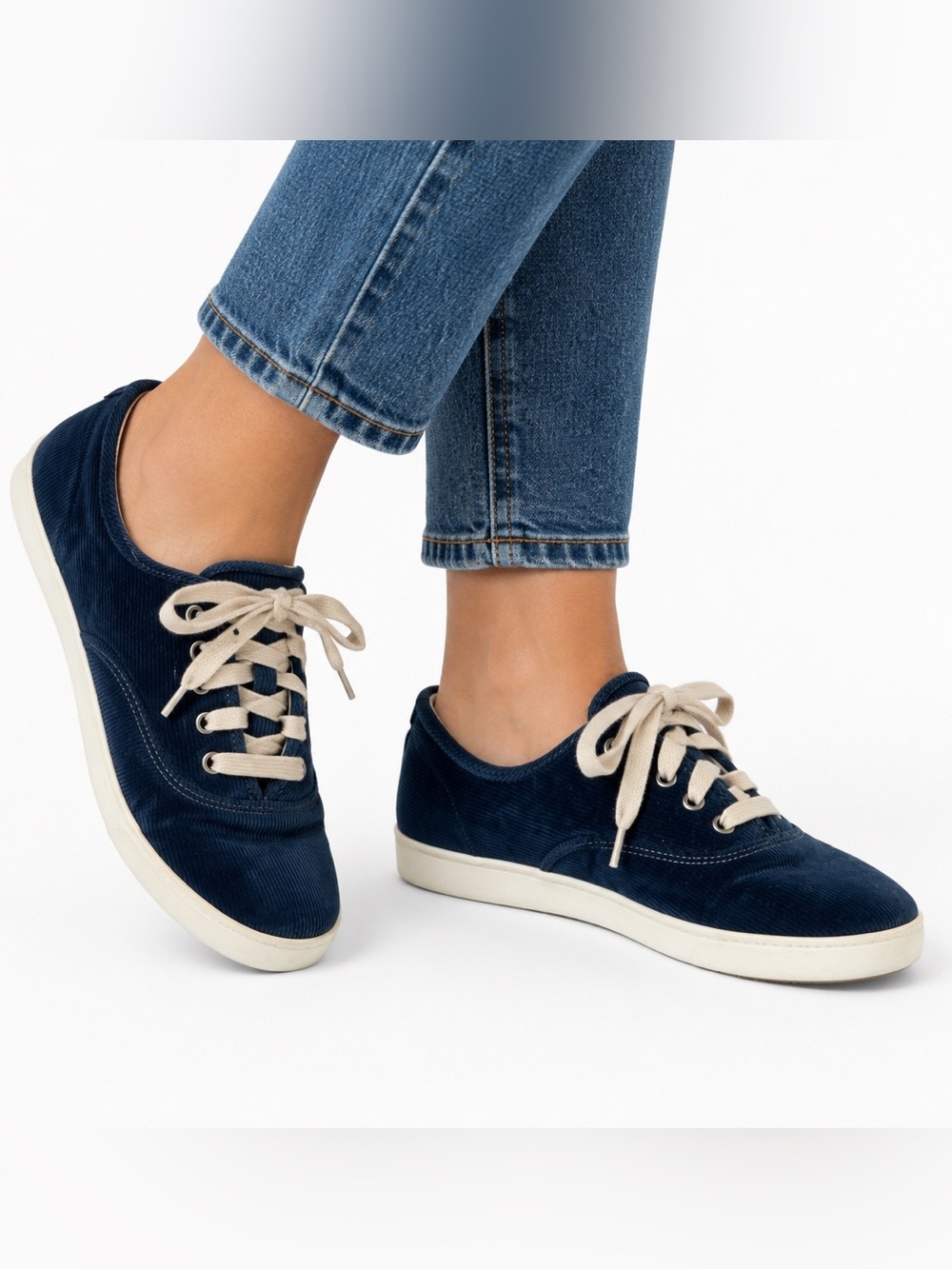 Taos Navy Guest Star Corduroy Lace-Up Sneakers Cream Laces Women’s SZ 7.5